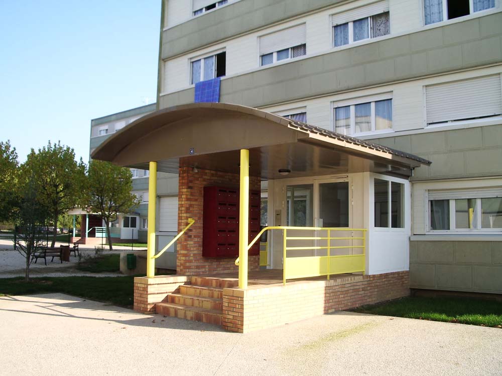 Rénovation thermique, Résidence de la Commanderie, Monéteau - ATRIA Architectes à Auxerre, Bourgogne