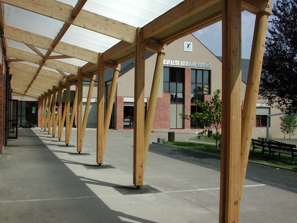 Collège Armand Noguès, Saint Fargeau - ATRIA Architectes à Auxerre, Bourgogne