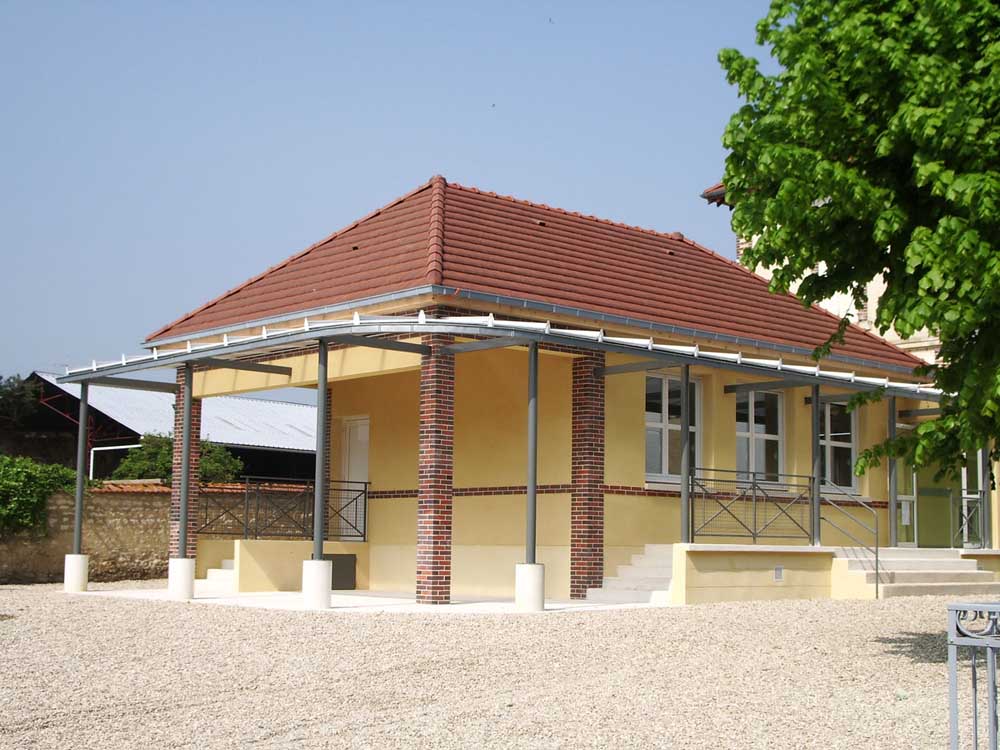 Ecole Primaire, Poilly-sur-Tholon - ATRIA Architectes à Auxerre, Bourgogne